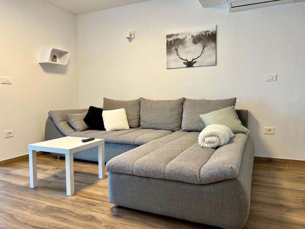 Apartment Zen Zgornje Skofije Exterior foto